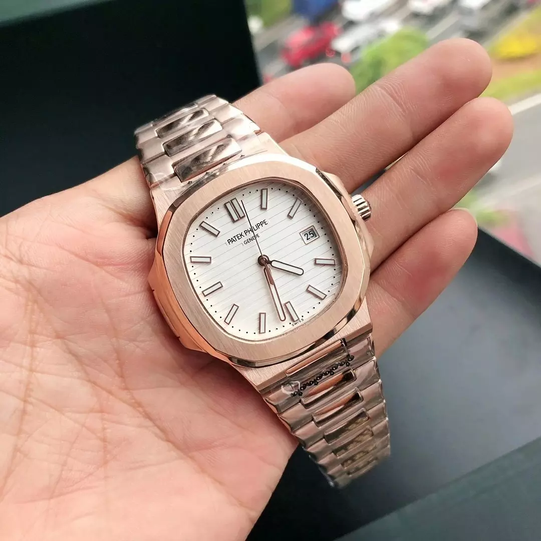 Swiss Patek Philippe Nautilus White Dial Stainless Steel Case Paph20895